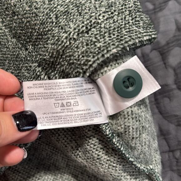 EDDIE BAUER women’s size XL jade color fleece pullover with pockets relaxed fit - Picture 9 of 14